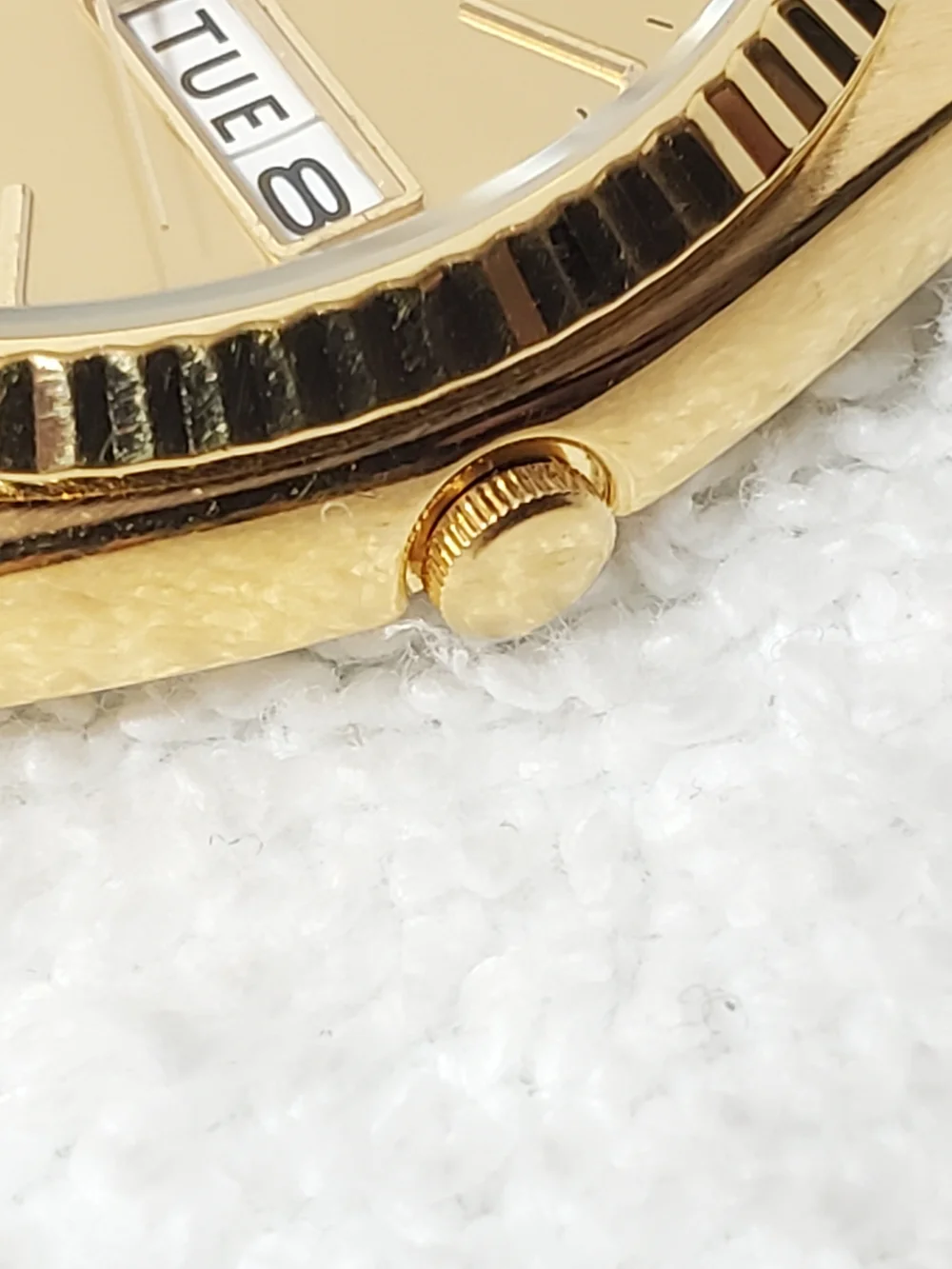 Vintage Seiko Men's Presidential Quartz Watch Gold Tone Day Date Watch One Jewel